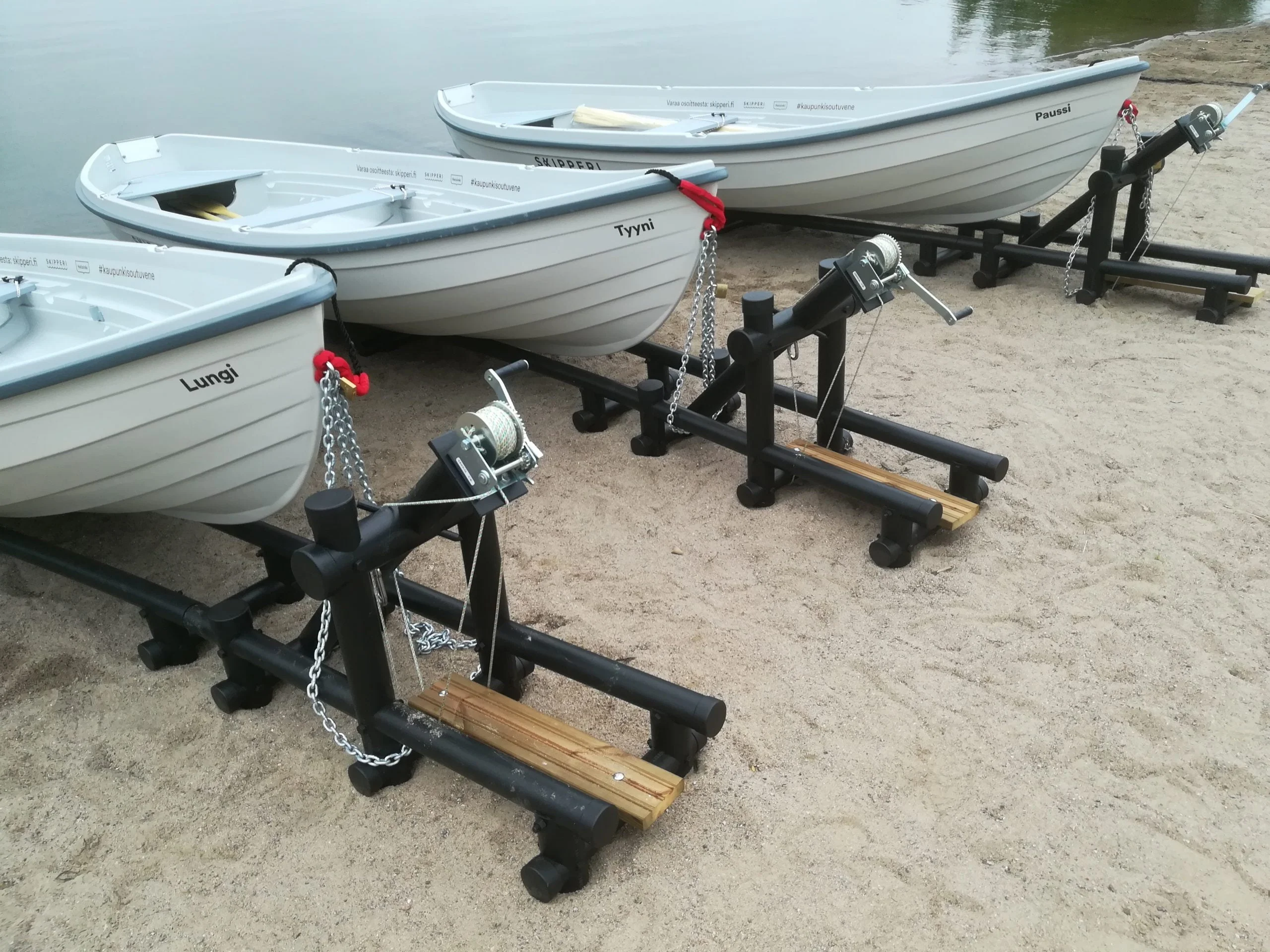 Rowboat Dock with Winch - Image 3